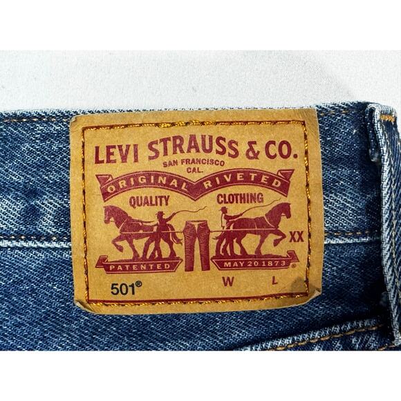 Levi's 501 S Women's Distressed Button Fly Straight Jeans - Size 27x26 (28x25.5) - Picture 3 of 5